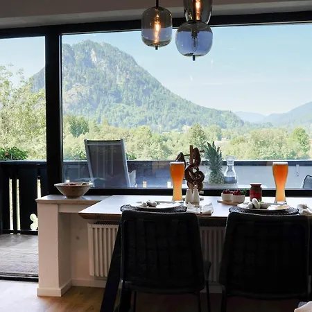 Chalet Aggenstein I Panorama I Sport I Wifi プフロンテン